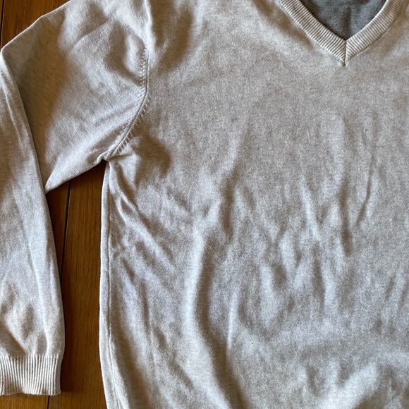 XL Redwood Off White Crewneck - Picture 6 of 10